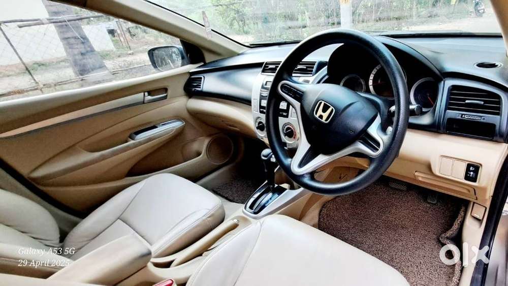 Honda City 2008-2011 1.5 V At, 2011, Petrol