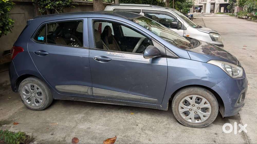 Hyundai Grand I10 Sportz 2015 Petrol