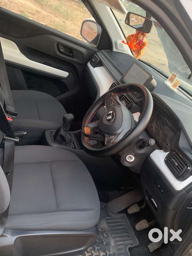 Tata Punch 2025 Petrol 9500 Km Driven