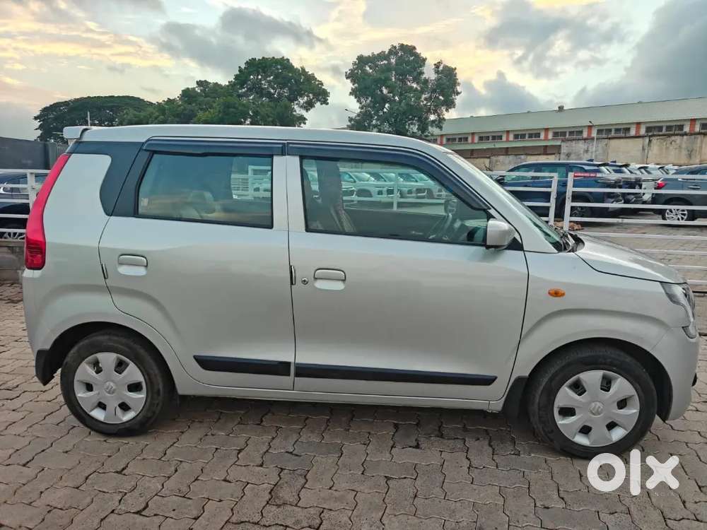 Maruti Suzuki Wagon R Vxi 2025