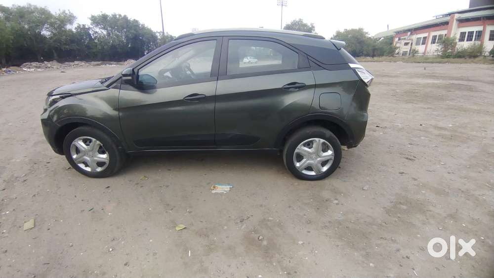 Tata Nexon 1.2 Revotron Xm (s), 2021, Petrol