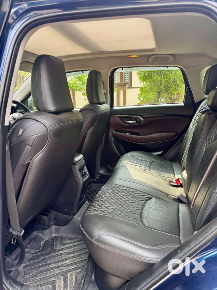 Maruti Suzuki Grand Vitara Alpha Smart Hybrid, 2022, Petrol