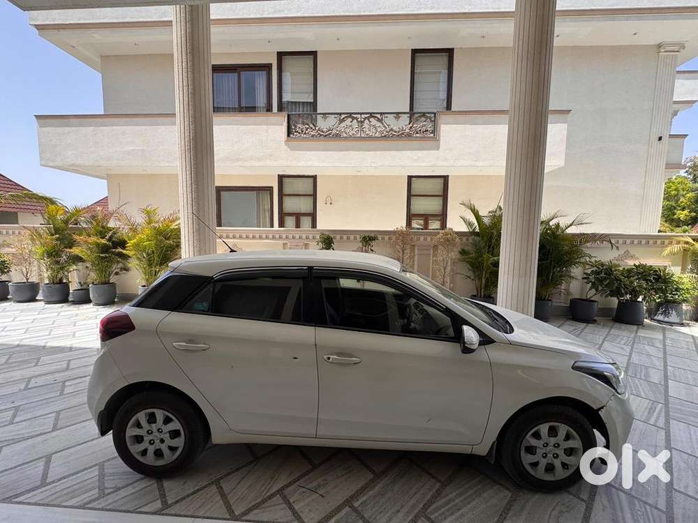 Hyundai Petrol 2018 Car