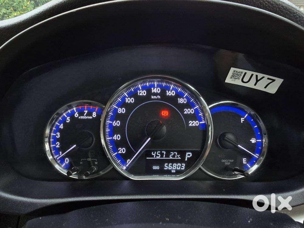 Toyota Yaris J Cvt, 2018, Petrol