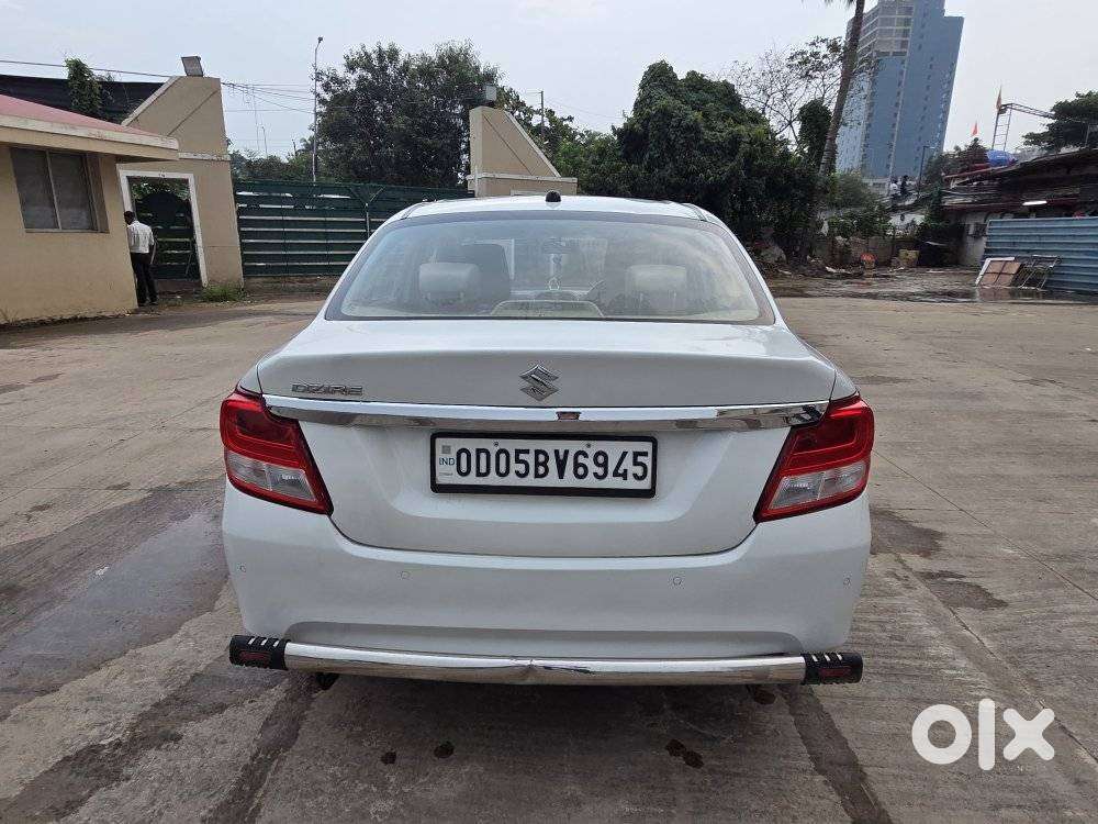 Maruti Suzuki Swift Dzire Vxi Optional, 2025, Petrol