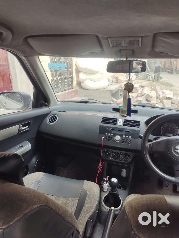 Maruti Suzuki Swift Dzire 2011 Diesel 85000 Km Driven