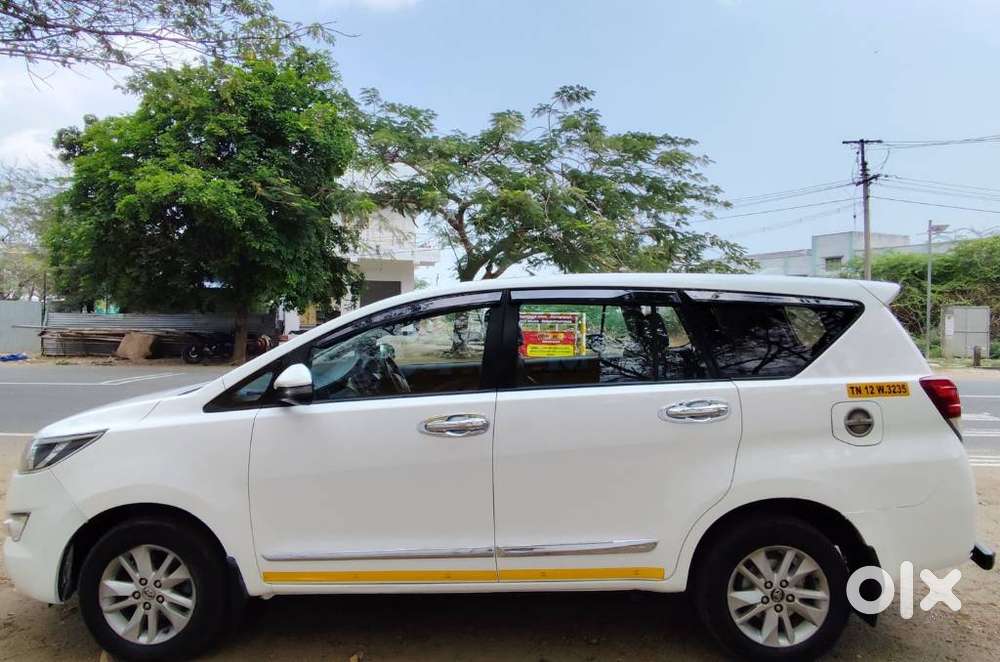 Toyota Innova Crysta 2.4 Gx Mt 8s, 2017, Diesel