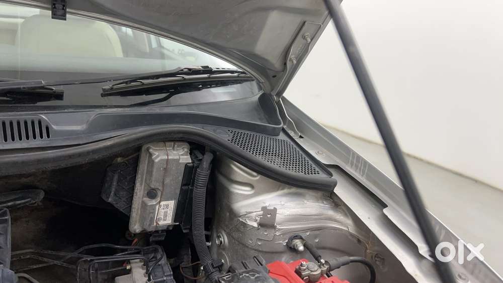 Volkswagen Vento 2010-2013 Petrol Highline, 2014, Petrol