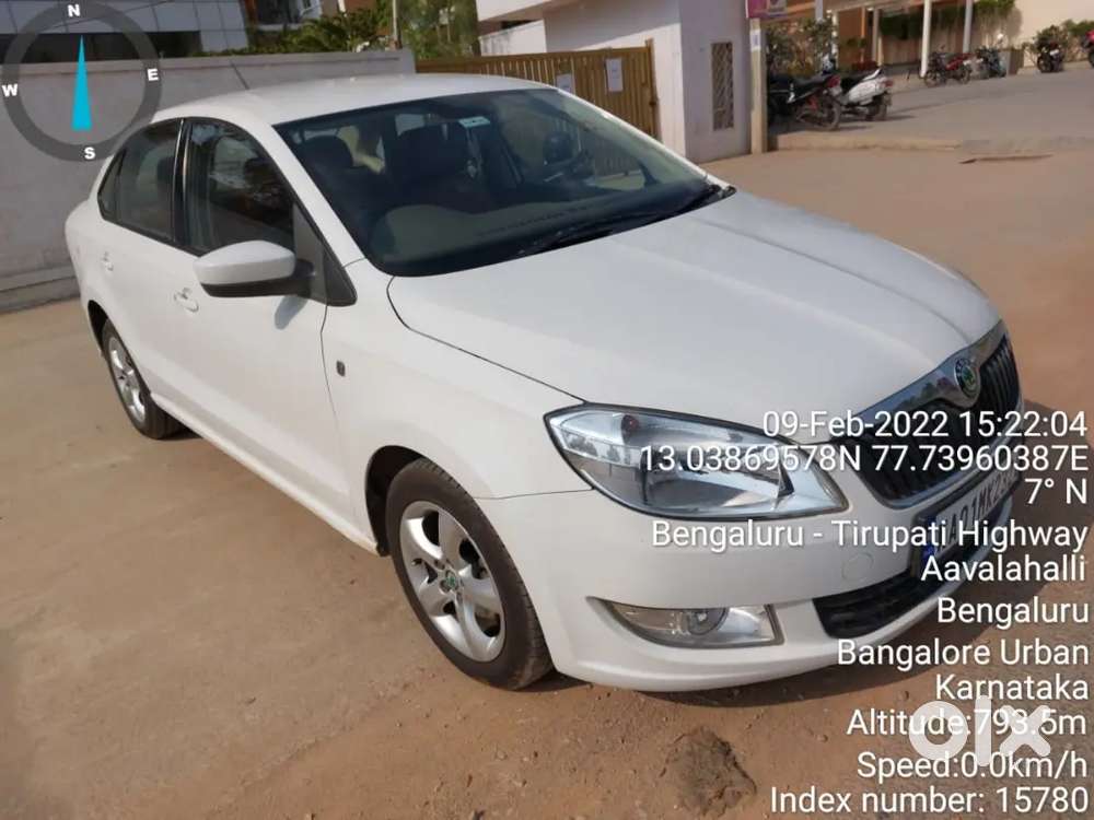 Skoda Rapid 1.6 Elegance 2013