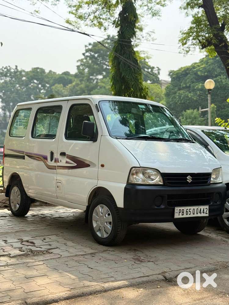 Maruti Suzuki Eeco 5 Seater Ac, 2011, Petrol