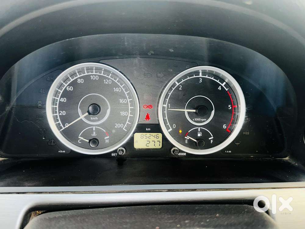 Tata Safari Storme 2012-2015 Explorer Edition, 2015, Diesel