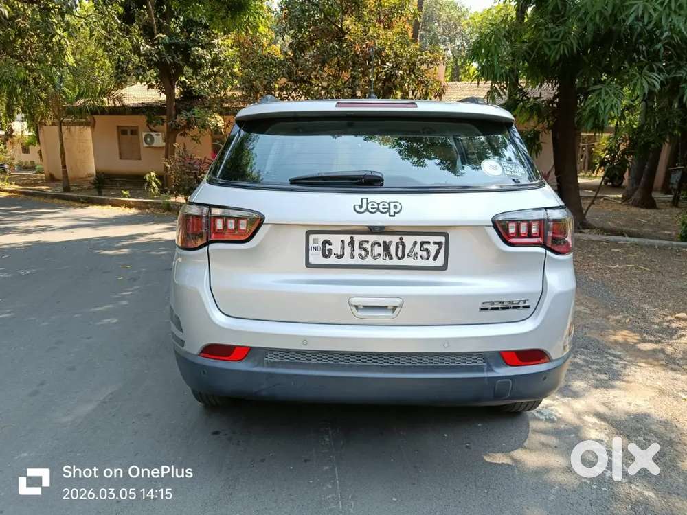 Jeep Compass Petrol - Manual Transmission. Single Owner