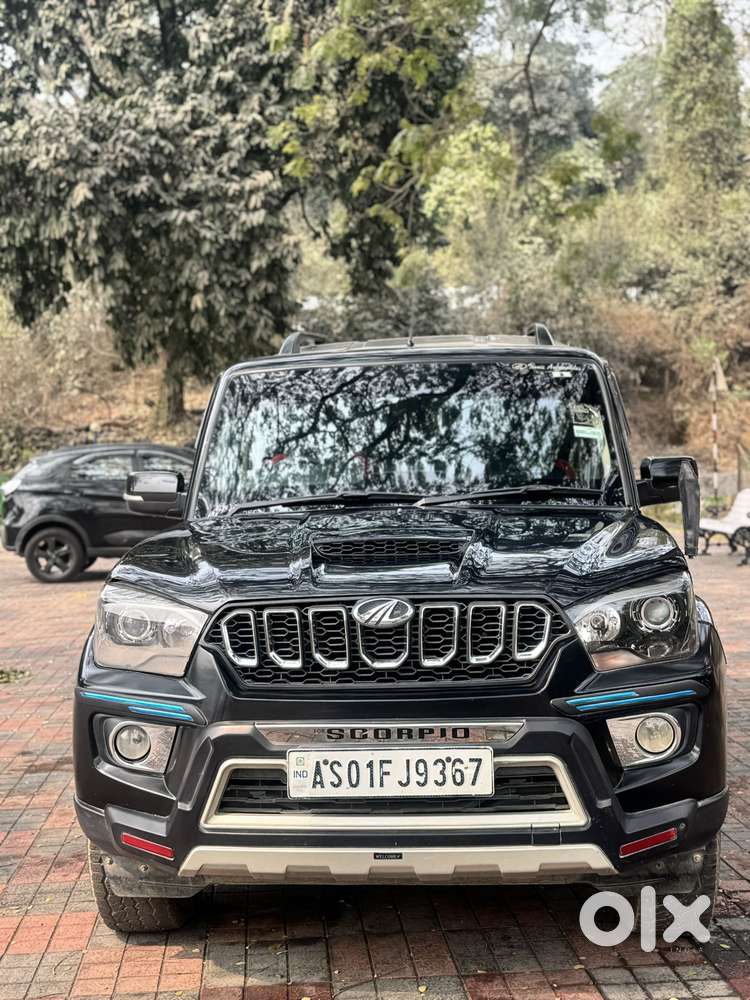 Mahindra Scorpio S10, 2015, Diesel