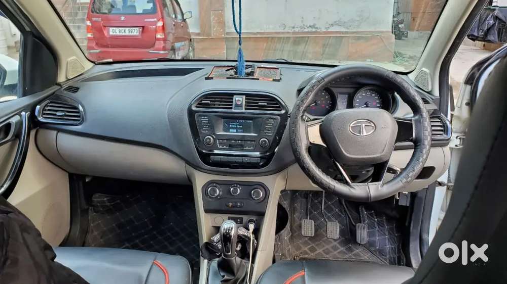 Tata Tiago Revotron 2018
