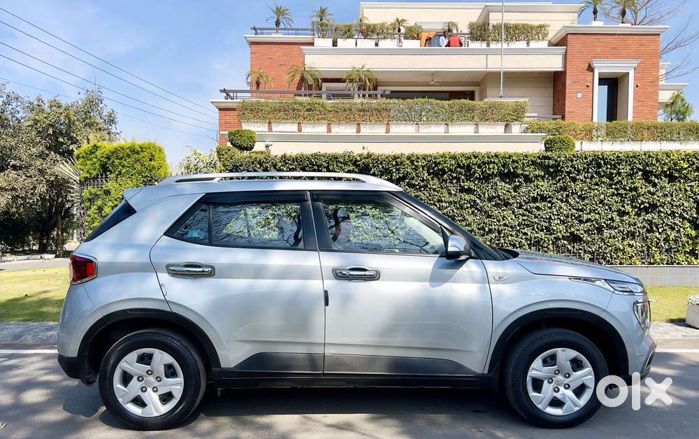 Hyundai Venue S (o) 1.0 Turbo Mt, 2019, Petrol
