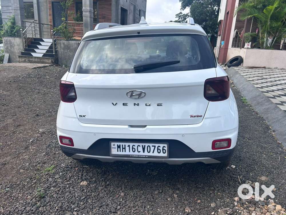 2021 Hyundai Venue Cng Automatic Car