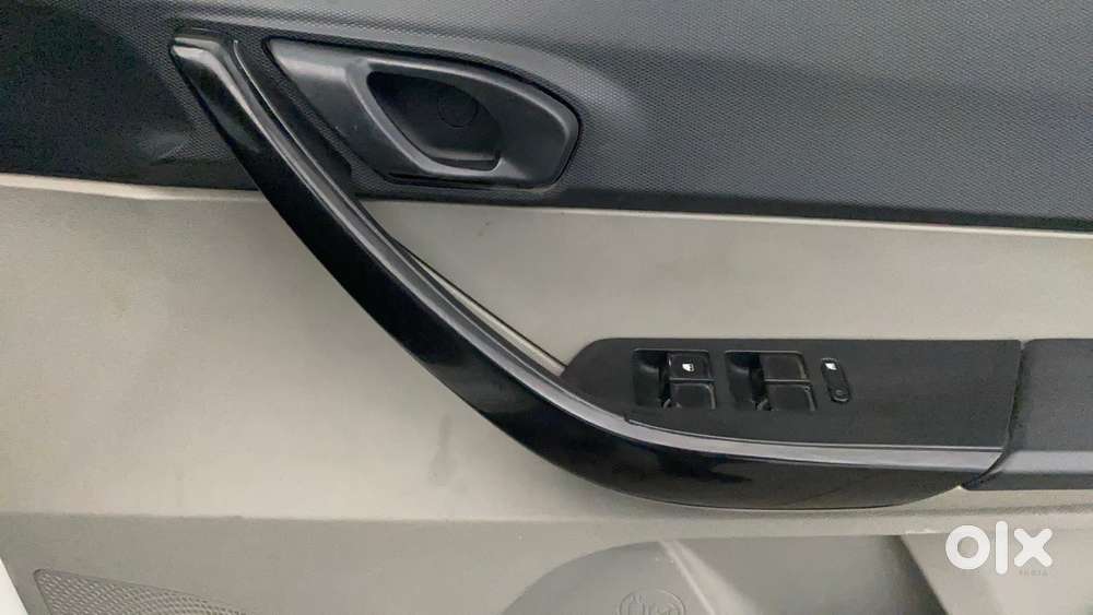 Tata Tiago 1.05 Revotorq Xt, 2018, Petrol