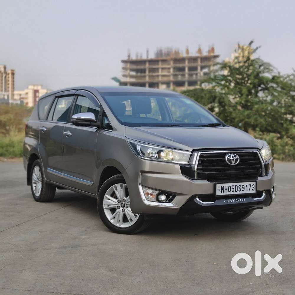 Toyota Innova Crysta 2001 Diesel Well Maintained