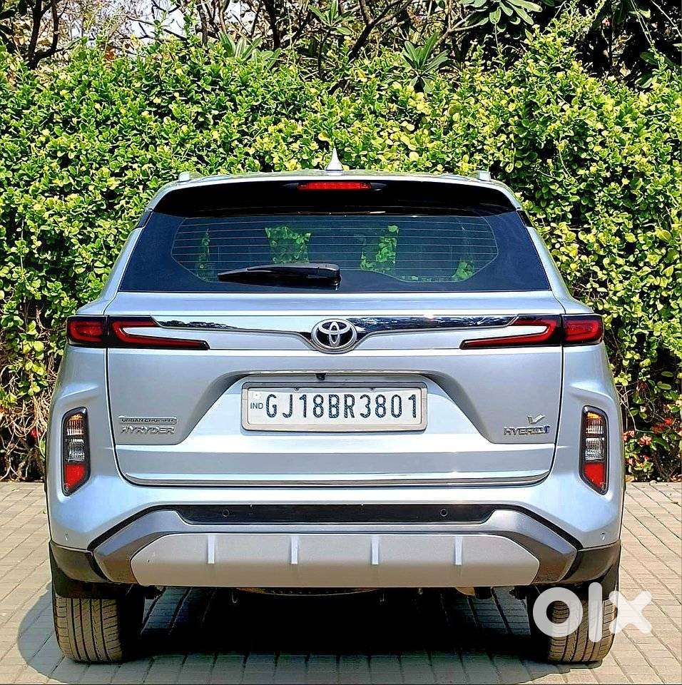 Toyota Urban Cruiser Hyryder 1.5 V Hybrid, 2022, Petrol