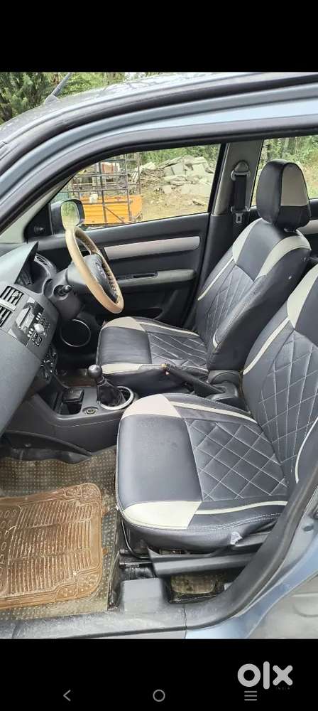 Maruti Suzuki Dzire 2011