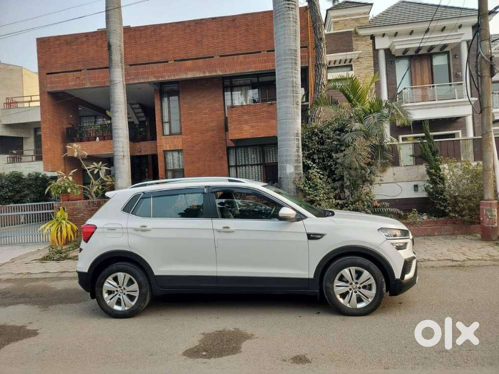 Skoda Kushaq 1.0 Tsi Ambition, 2023, Petrol