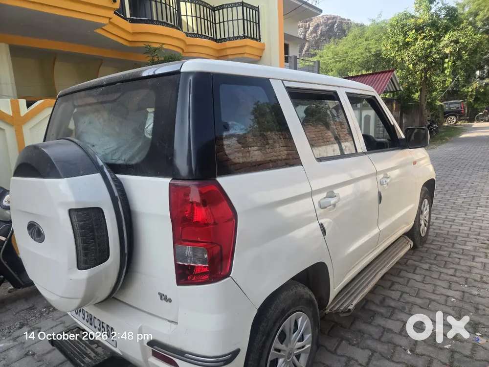 Mahindra Tuv 300 2018