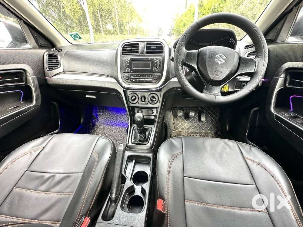 Maruti Suzuki Brezza 1.5 Zxi At Smart Hybrid, 2022, Petrol