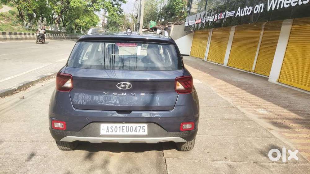 Hyundai Venue 1.2 S Plus, 2021, Petrol