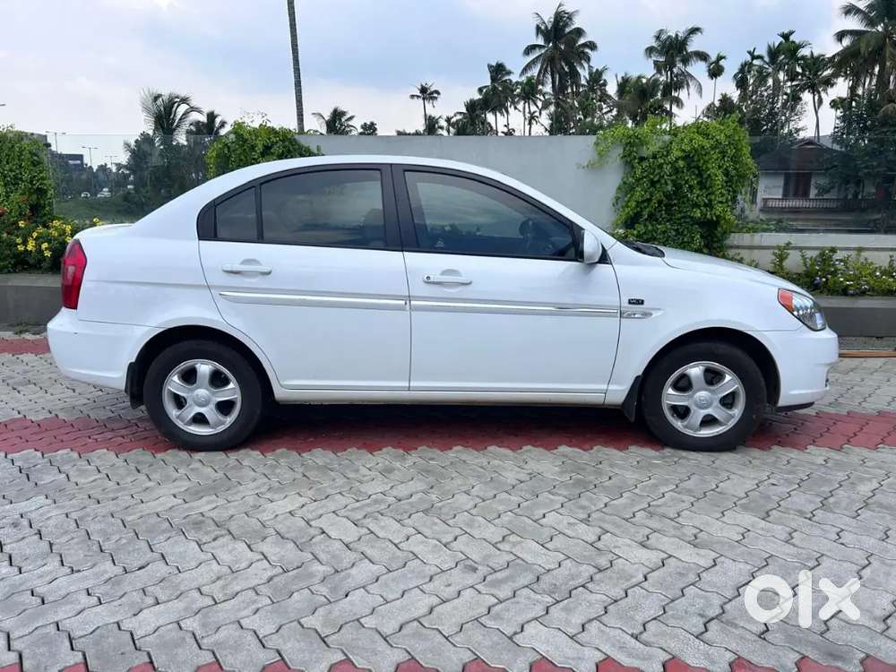 Hyundai Verna 2010 Diesel 78000 Km Driven