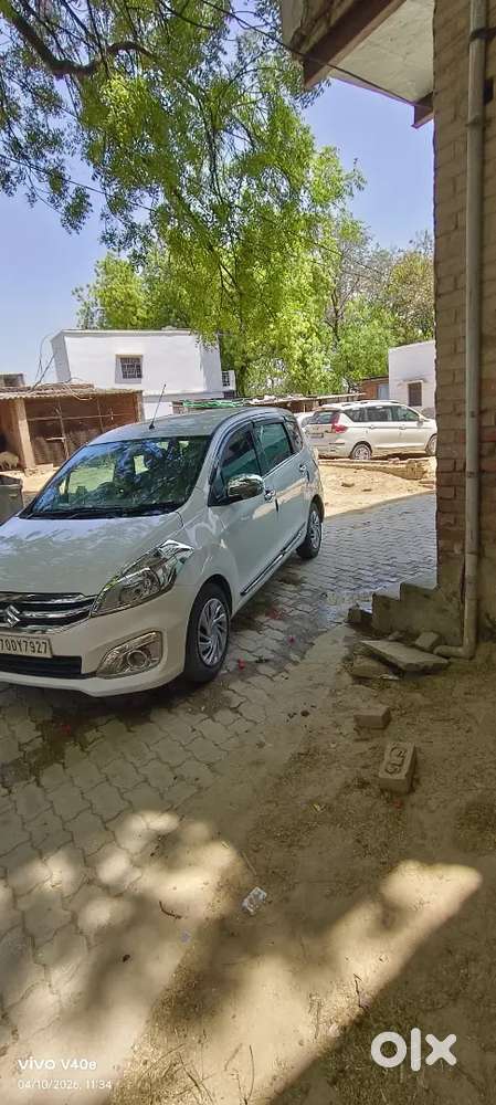 Maruti Suzuki Ertiga 2017 Diesel 93958 Km Driven