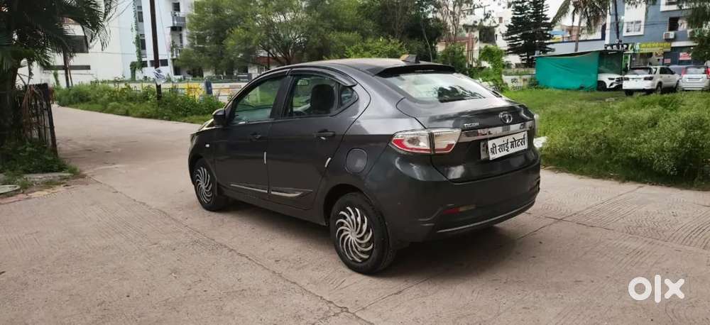 Tata Tigor Xe, 2022, Petrol
