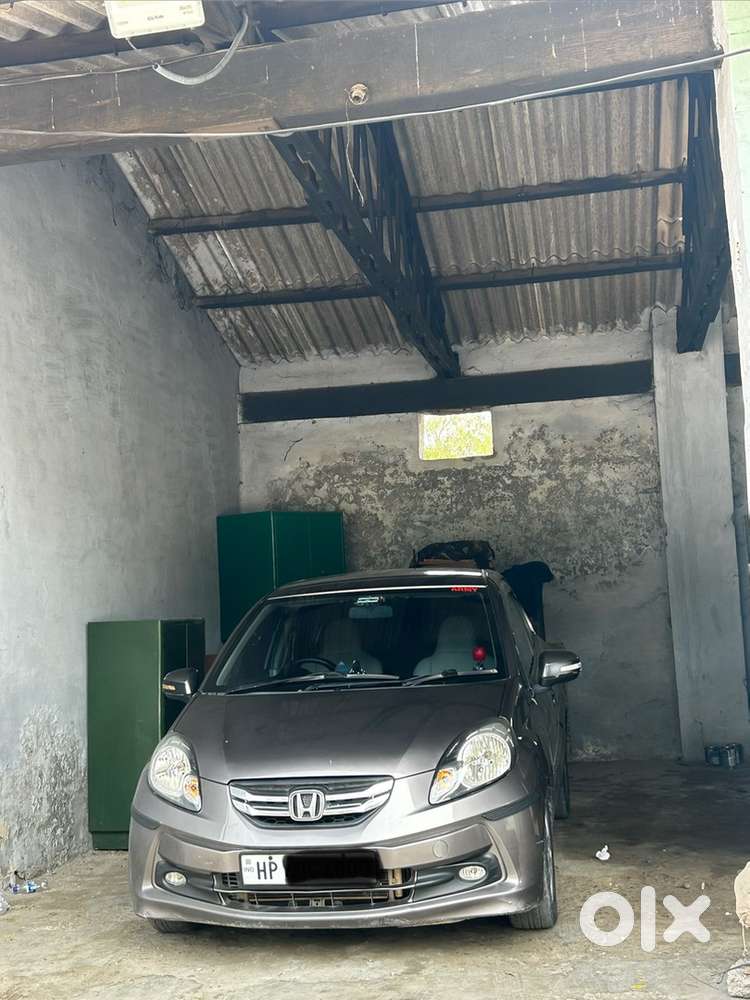 Honda Amaze 2nd Gen 2014 Diesel Well Maintained