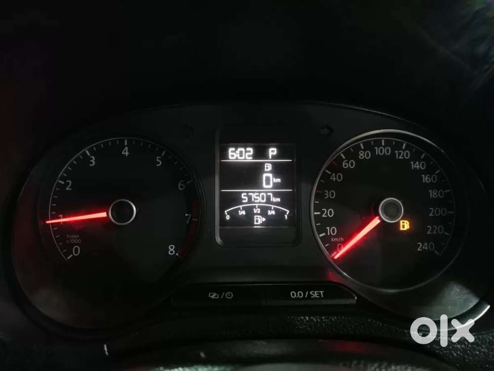 Volkswagen Taigun 1.0 Tsi Highline At, 2024, Petrol