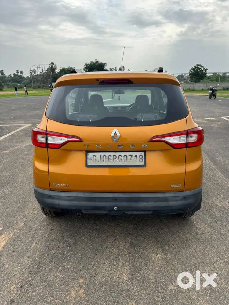 Renault Triber Rxl, 2021, Petrol