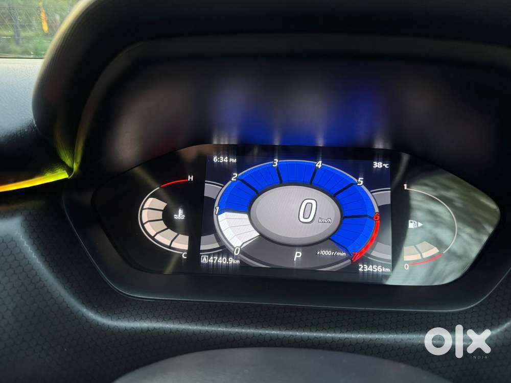 Nissan Magnite 1.0 Xv Turbo Cvt, 2021, Petrol