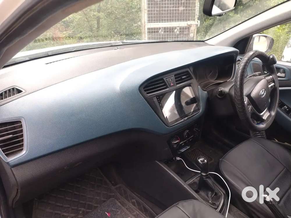 Hyundai I20 Active 2015 Petrol Well Maintained
