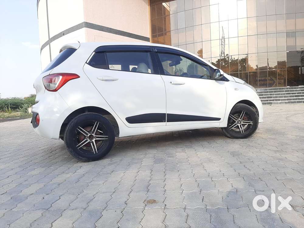 Hyundai Grand I10 1.2 Crdi Sportz, 2017, Diesel