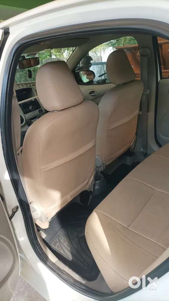 Toyota Etios [2013-2014] Petrol