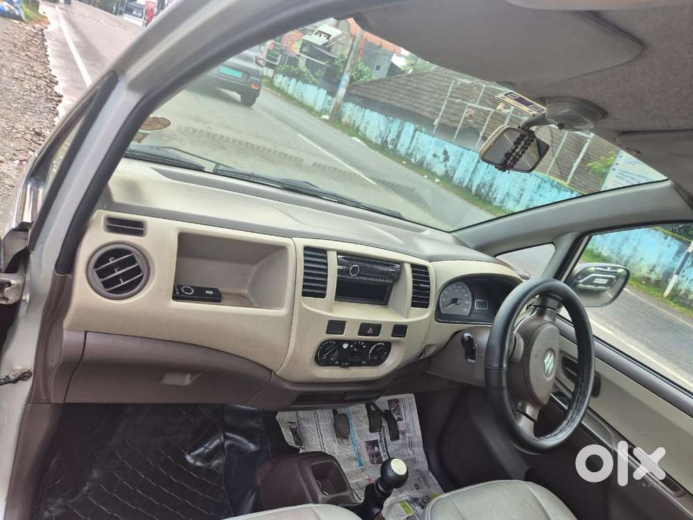 Maruti Suzuki Zen Estilo Lxi Bs Iv, 2010, Petrol