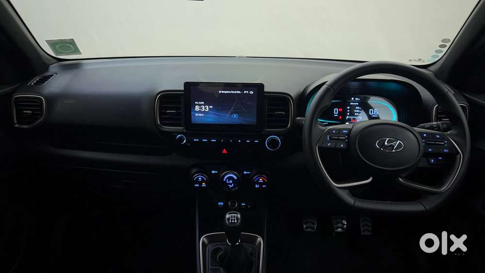 Hyundai Venue Sx Knight Edition Mt, 2025, Petrol
