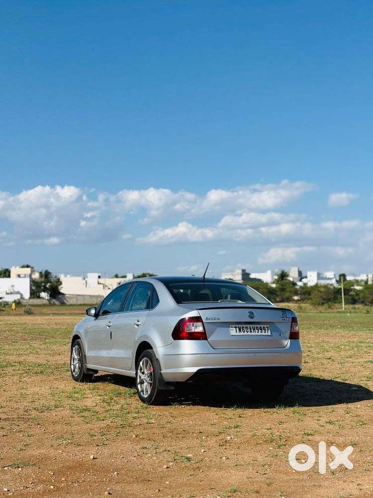 Skoda Rapid 1.0 Tsi Ambition, 2021, Petrol