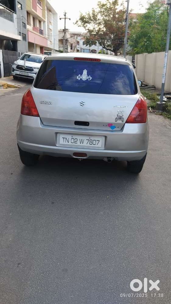 Maruti Suzuki Swift 2004-2010 Vxi Bsiv, 2006, Petrol