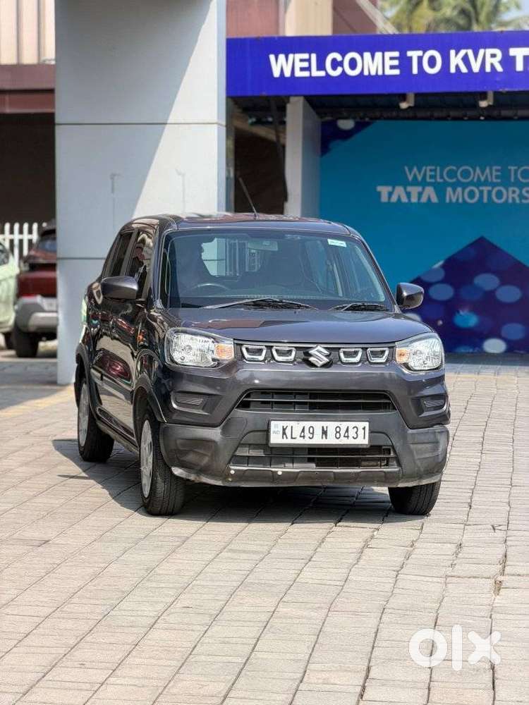 Maruti Suzuki S-presso Vxi Plus, 2022, Petrol