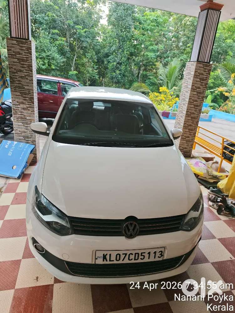 Volkswagen Vento Highline Petrol 2015