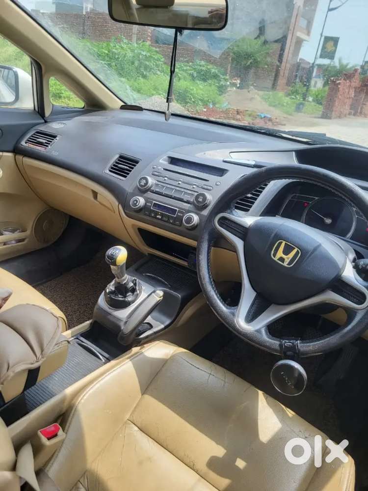 Also Add Cng  , Milage 26