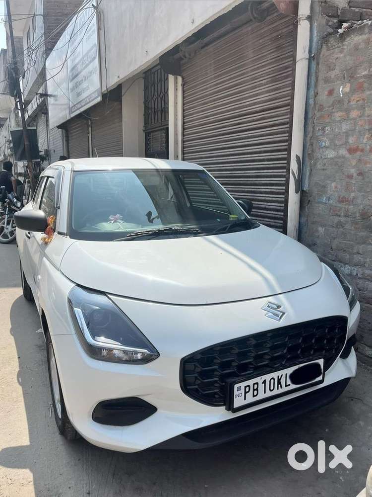 Maruti Suzuki Swift 2026 Petrol 1700 Km Driven