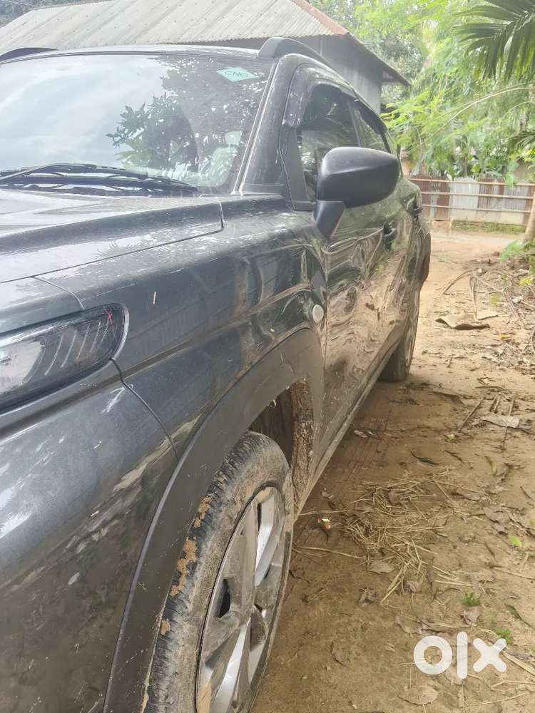 Maruti Suzuki Fronx 12800 Km Driven