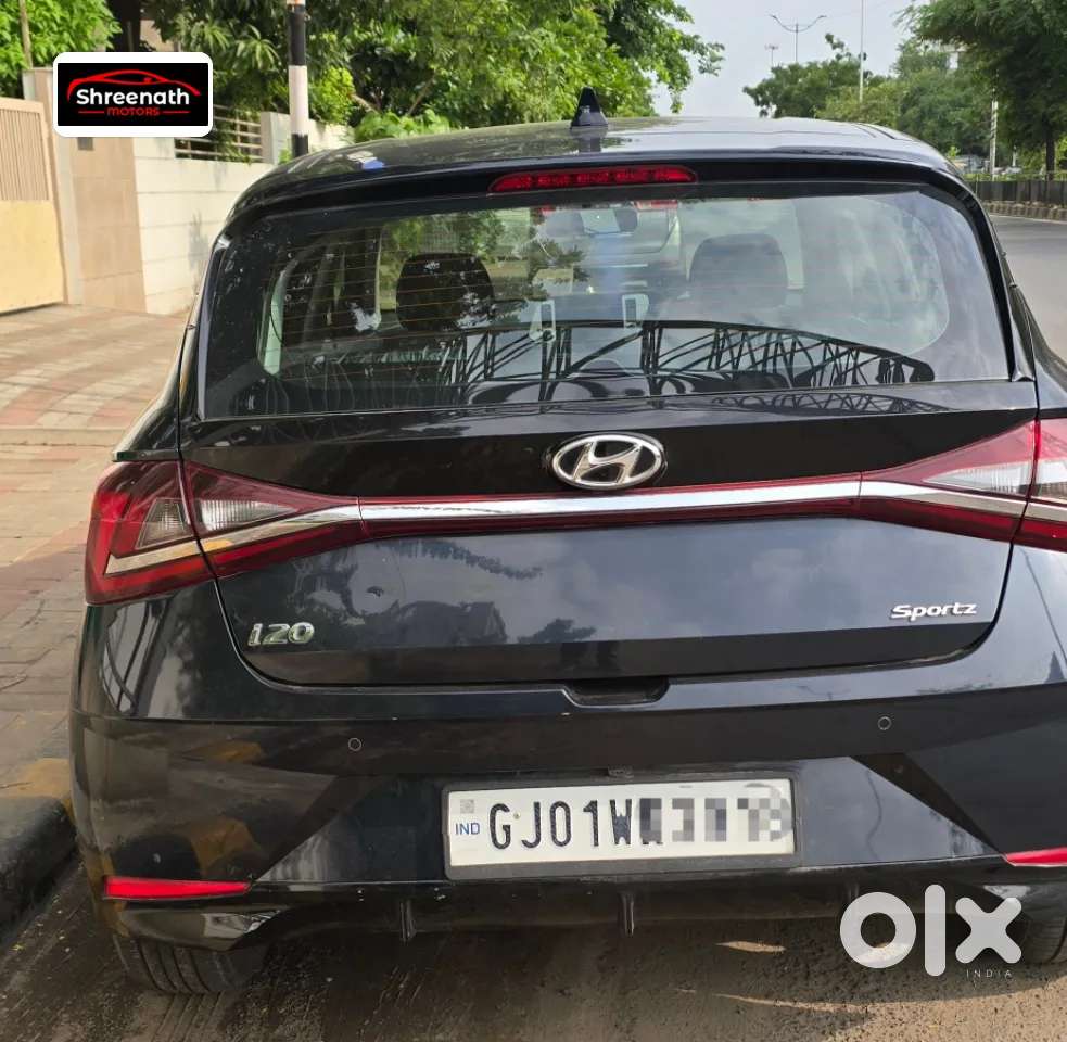 Hyundai I20 Sportz 1.2 Ivt, 2023, Petrol