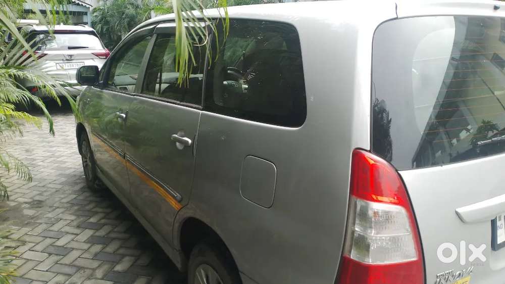 Toyota Innova 2.5 Gx 2012