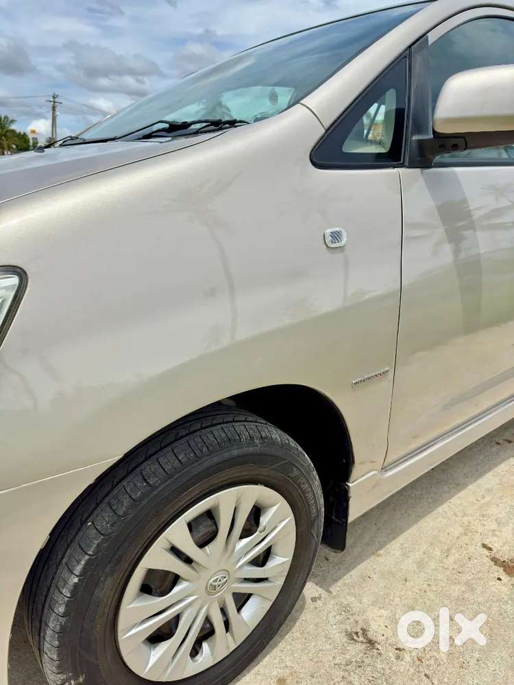 Toyota Innova 1st Owner 2012